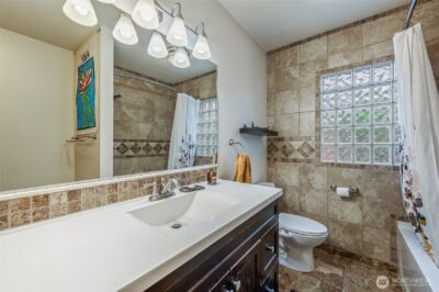 909 Kittitas Street , Wenatchee, WA 98801 - Photo 14
