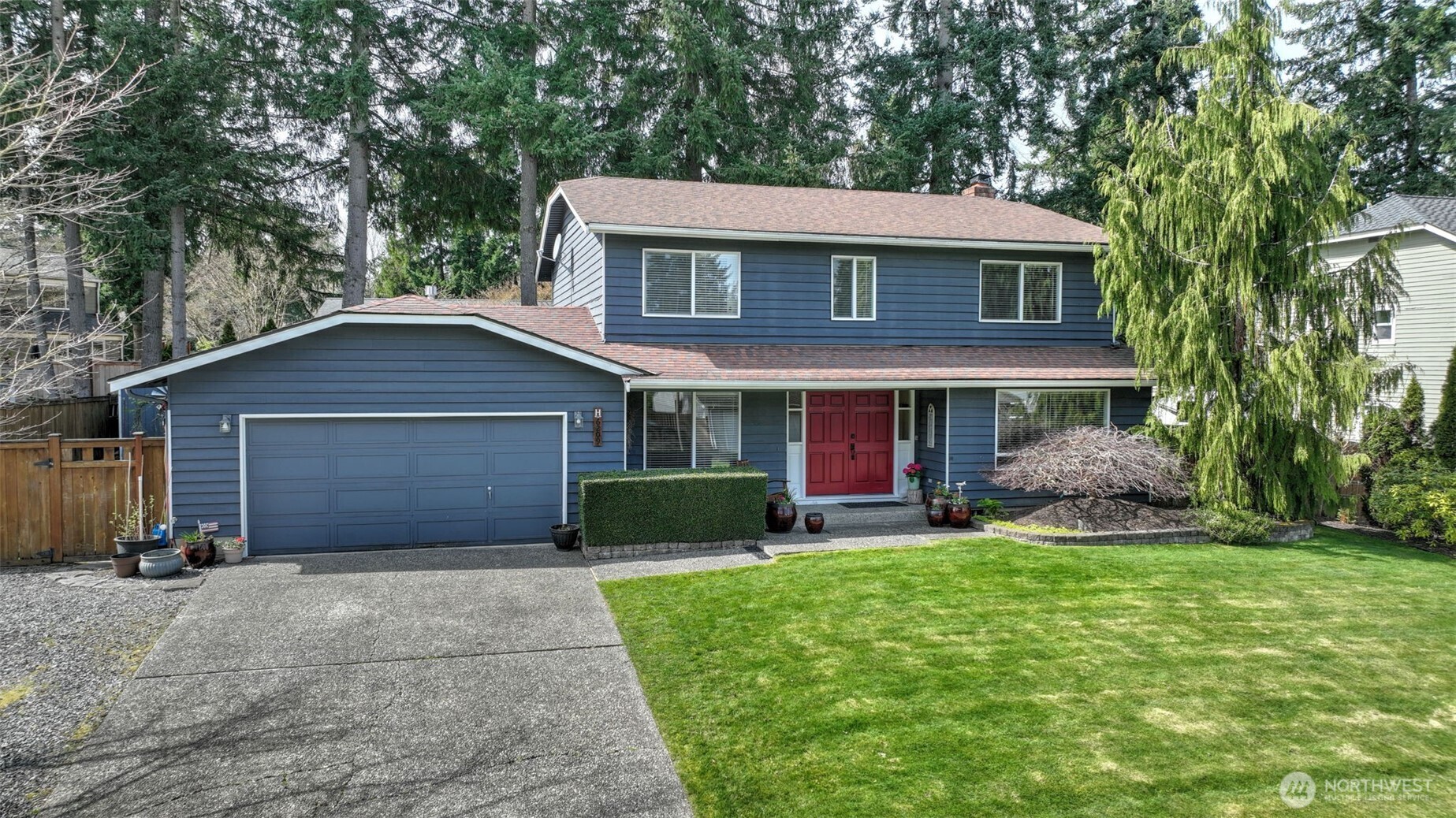 6209 144th Avenue NE, Redmond, WA 98052
