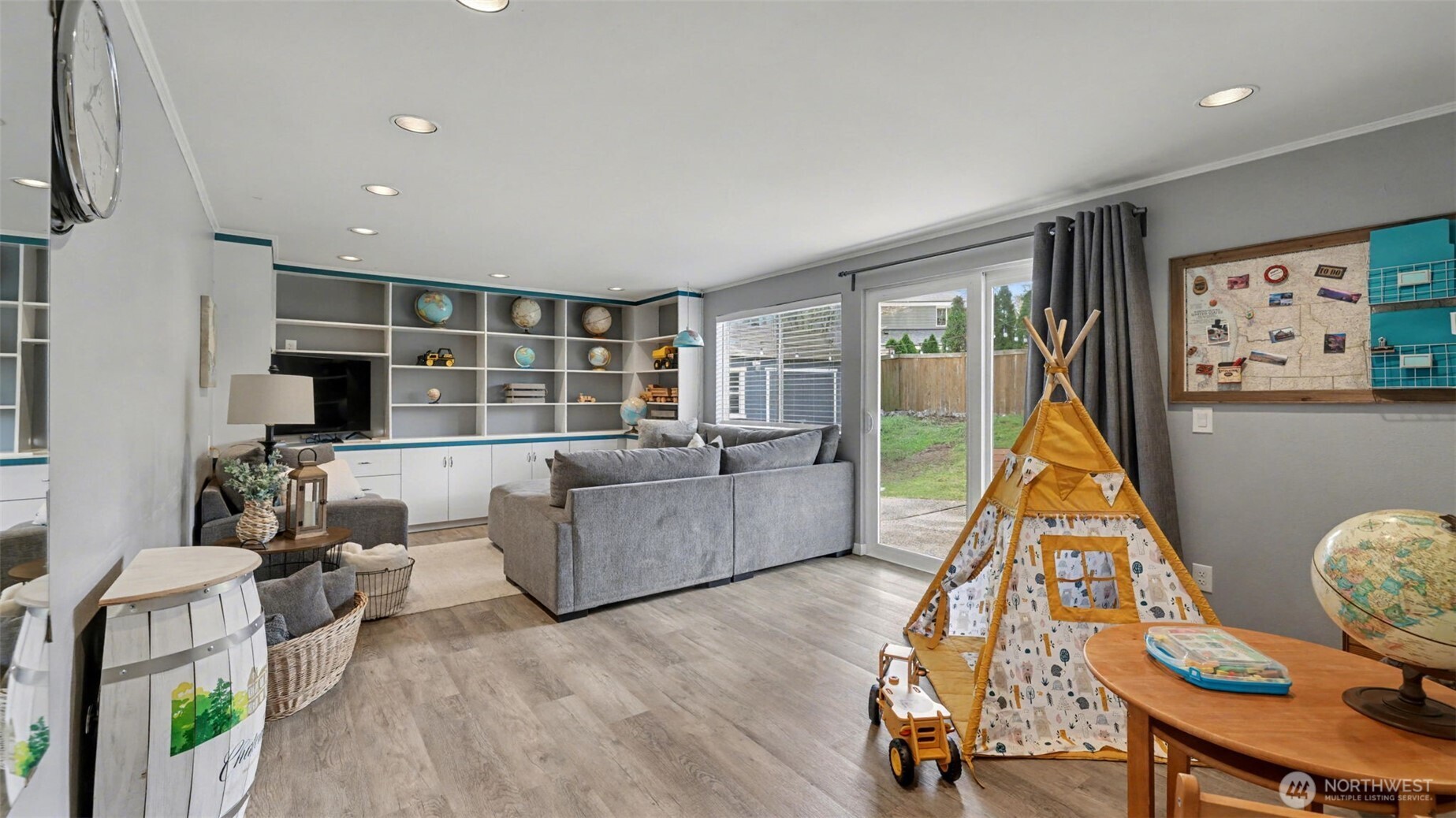 6209 144th Avenue NE, Redmond, WA 98052