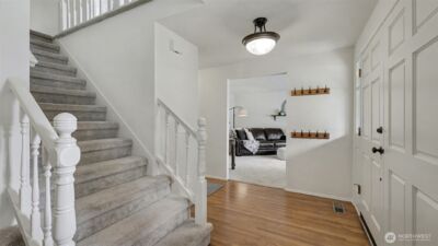 6209 144th Avenue NE, Redmond, WA 98052 - Photo 3