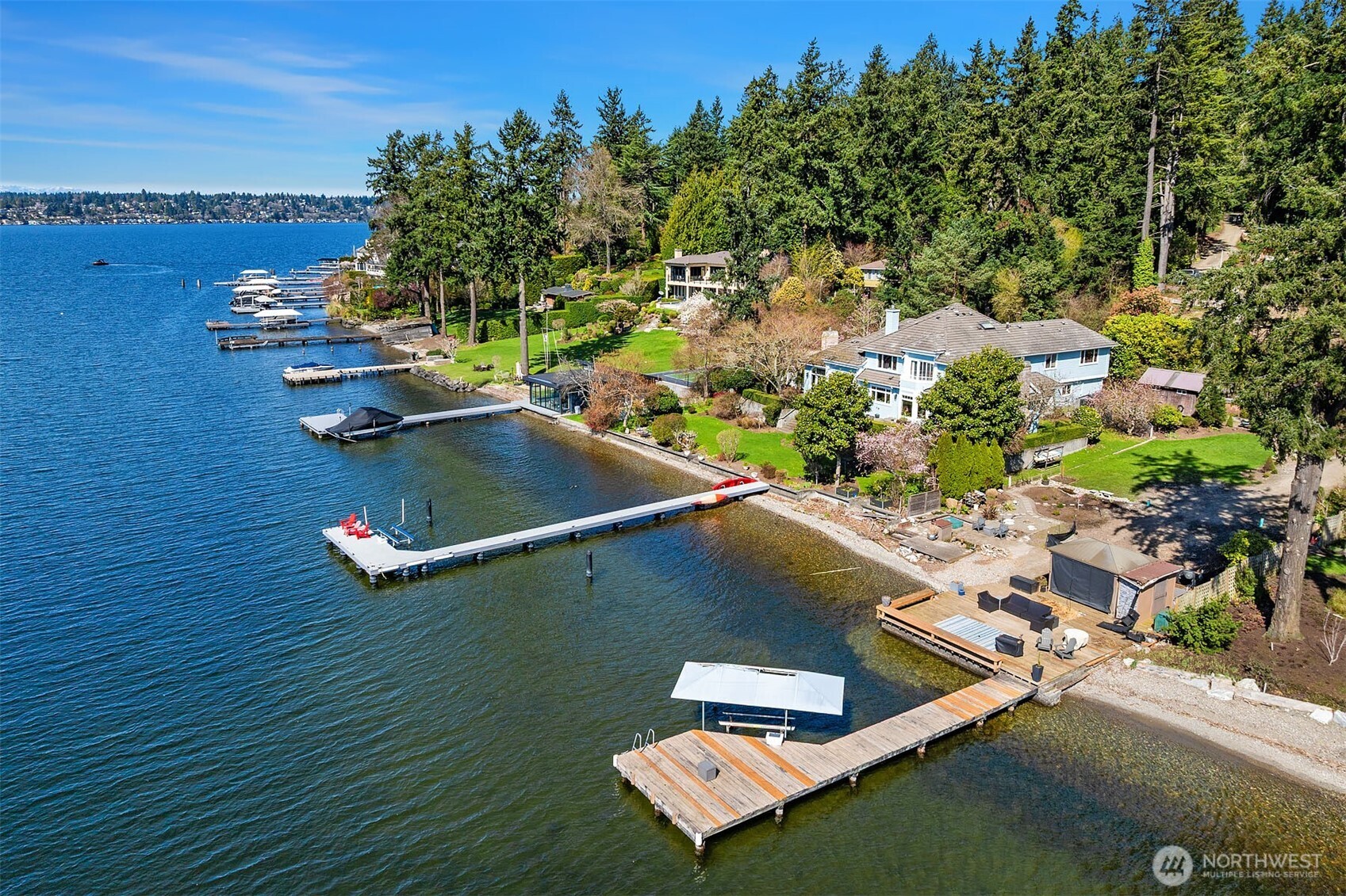 7615 NE Champagne Point Place , Kirkland, WA 98034