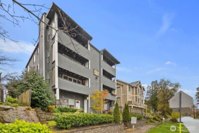 1729 18th Avenue #201, Seattle, WA 98122 - Photo 2