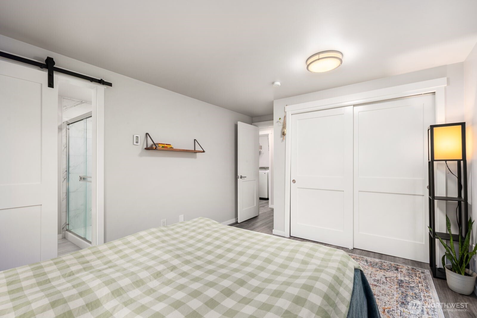 1729 18th Avenue #201, Seattle, WA 98122