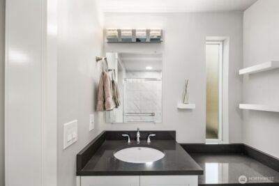 1729 18th Avenue #201, Seattle, WA 98122 - Photo 24