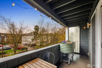 1729 18th Avenue #201, Seattle, WA 98122 - Photo 27