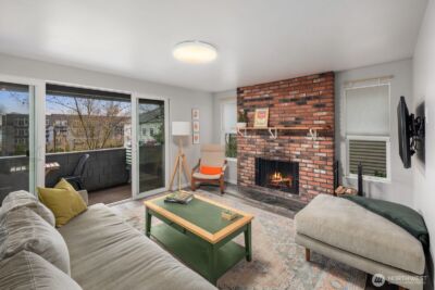 1729 18th Avenue #201, Seattle, WA 98122 - Photo 4