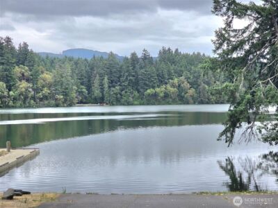 21815 Beachside Drive SE, Yelm, WA 98597 - Photo 5
