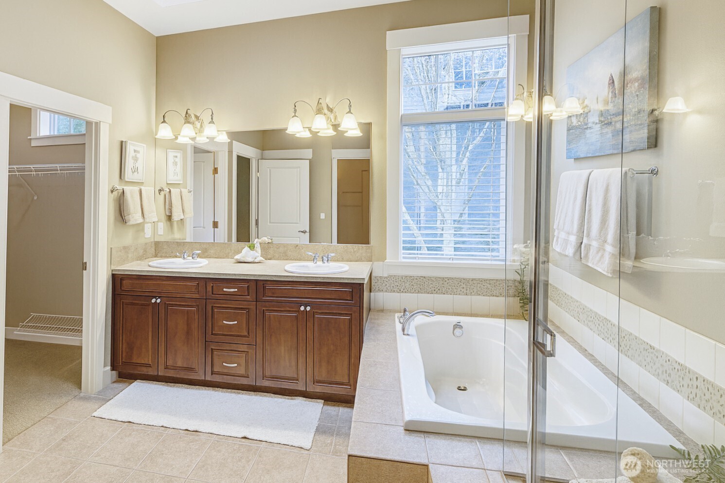 3875 Cameron Drive NE, Lacey, WA 98516