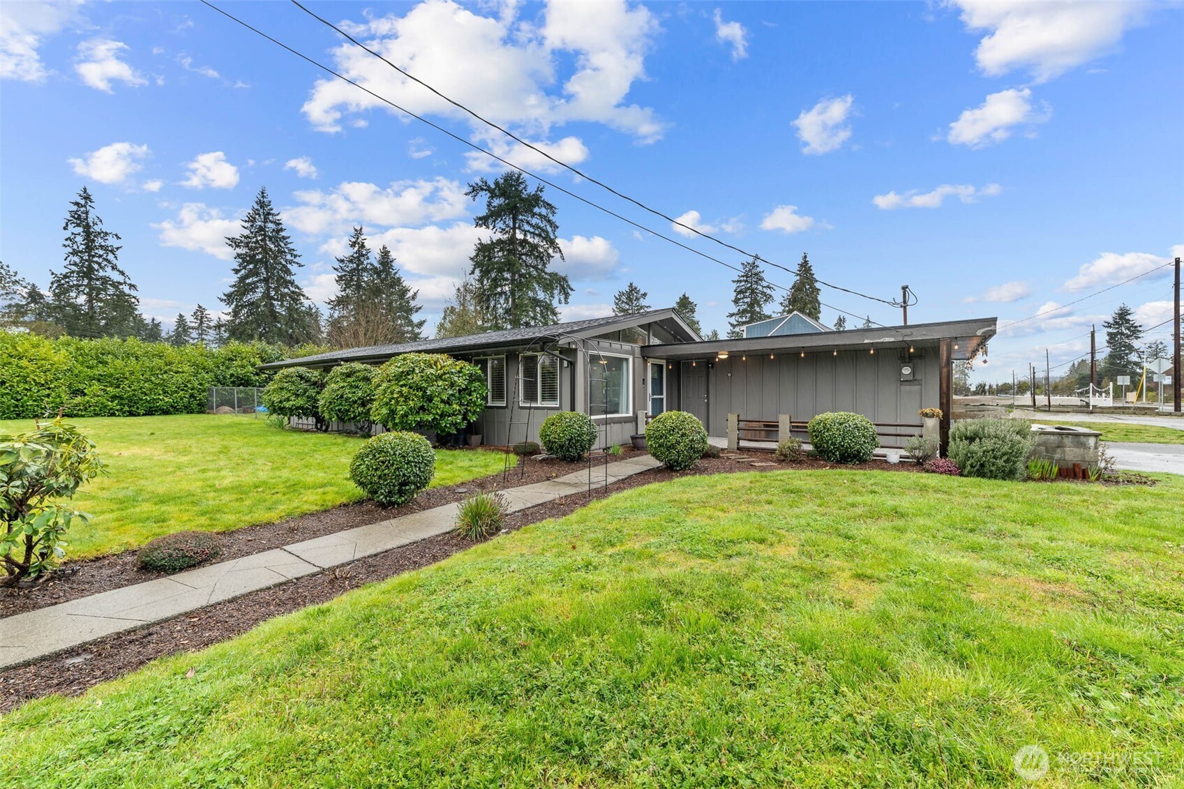 12004 Lake City Boulevard SW, Lakewood, WA 98498