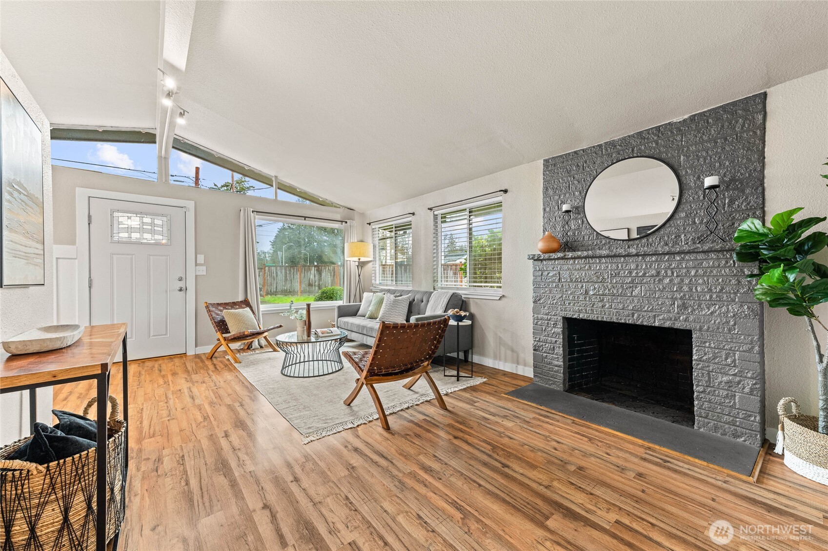 12004 Lake City Boulevard SW, Lakewood, WA 98498