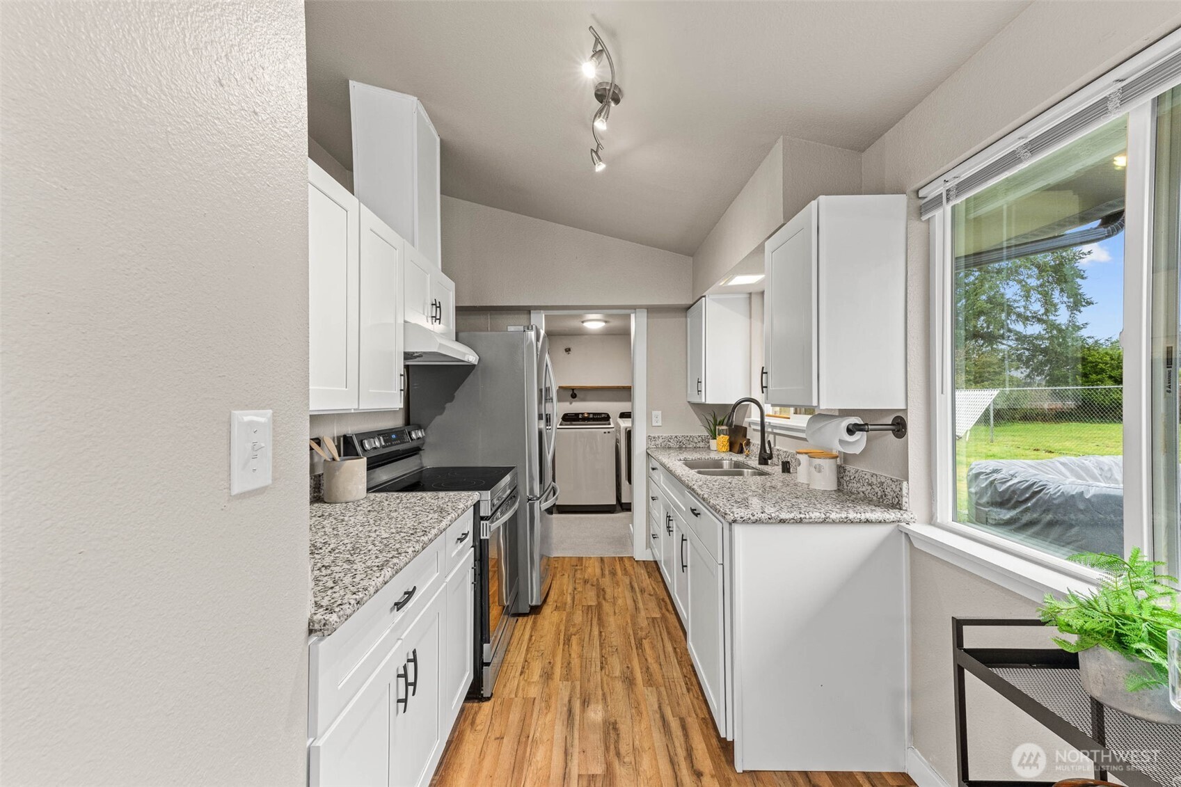 12004 Lake City Boulevard SW, Lakewood, WA 98498