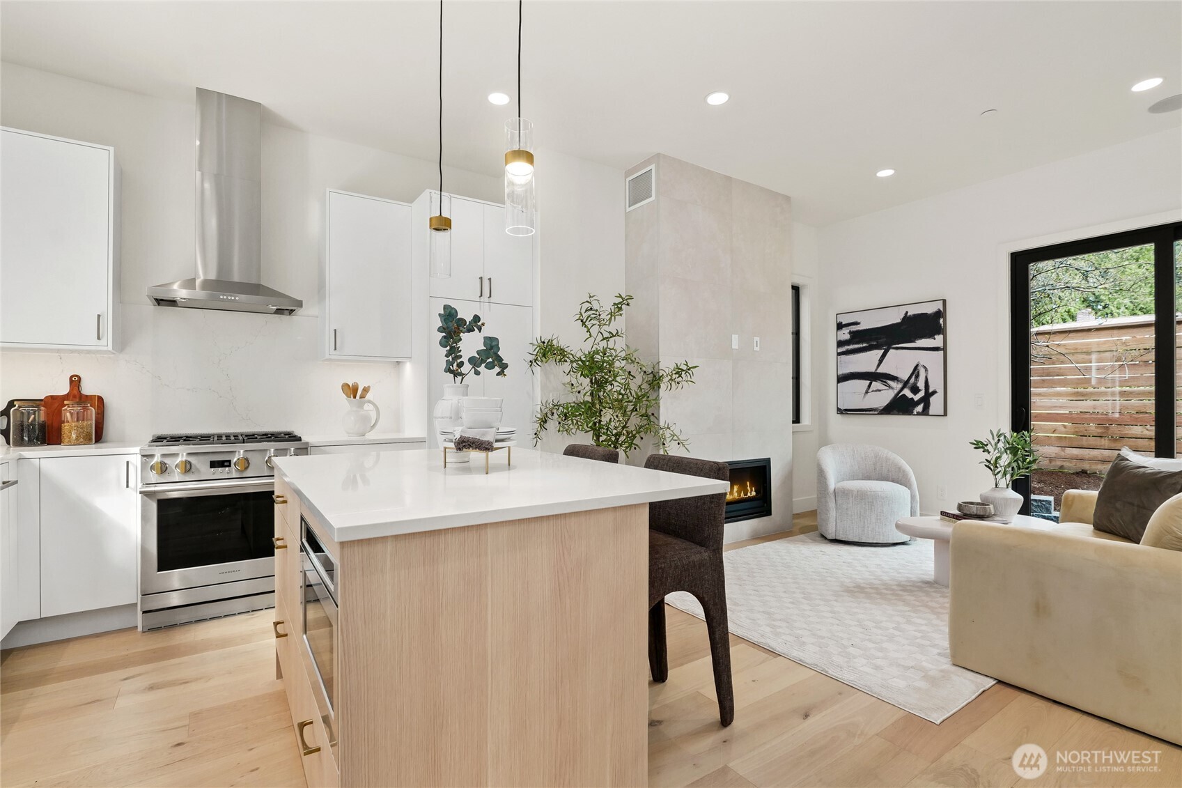 11426 108th Avenue NE, Kirkland, WA 98033