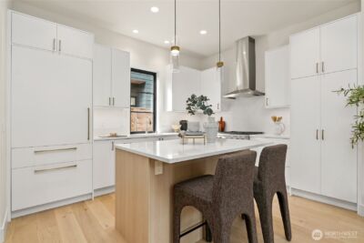 11426 108th Avenue NE, Kirkland, WA 98033 - Photo 5