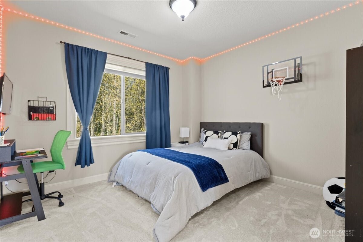 1931 NW 7th Avenue , Camas, WA 98607