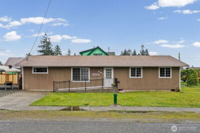 401 Mill Avenue SE, Orting, WA 98360