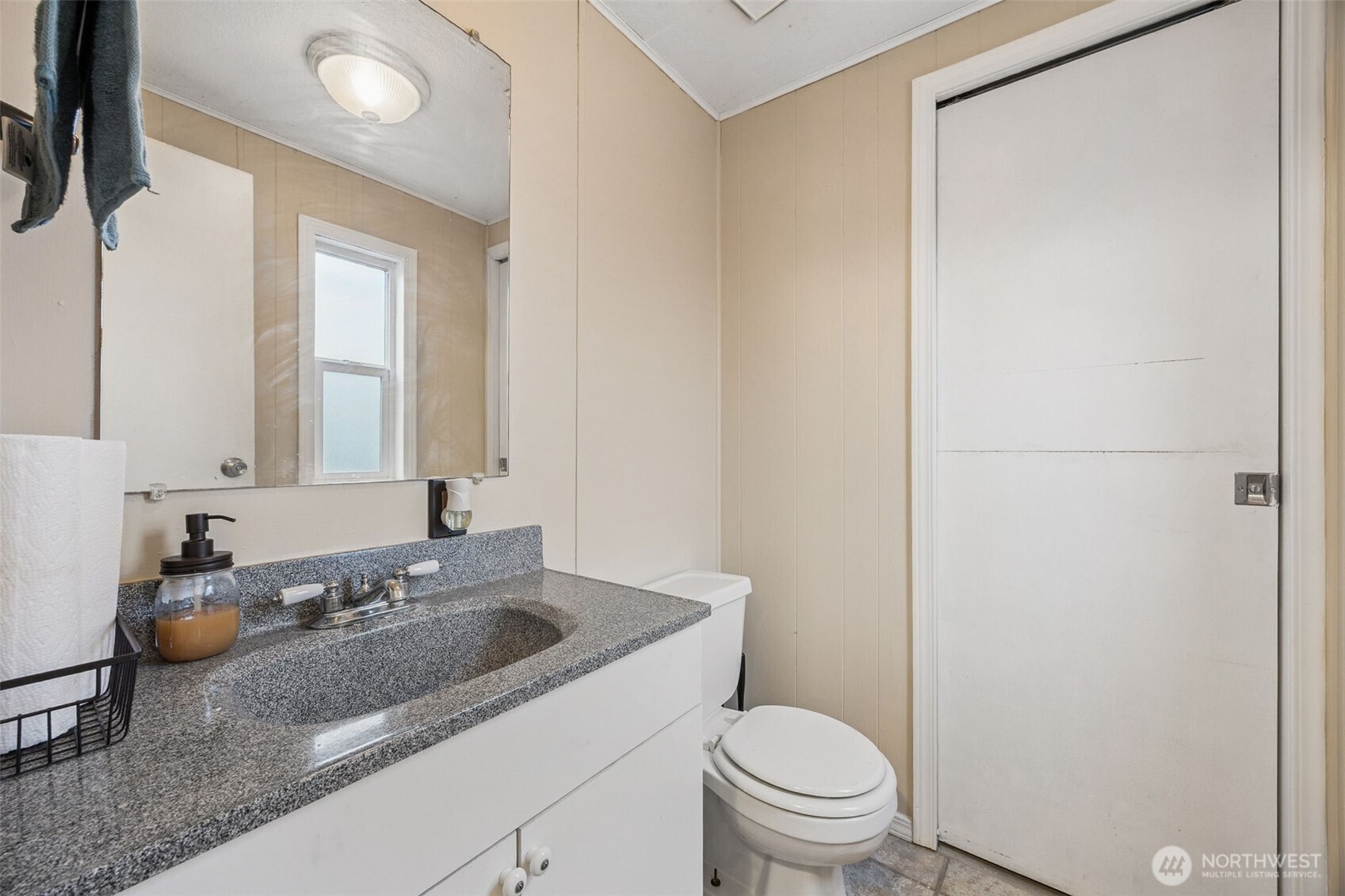 210 37th Street SE #25, Auburn, WA 98002