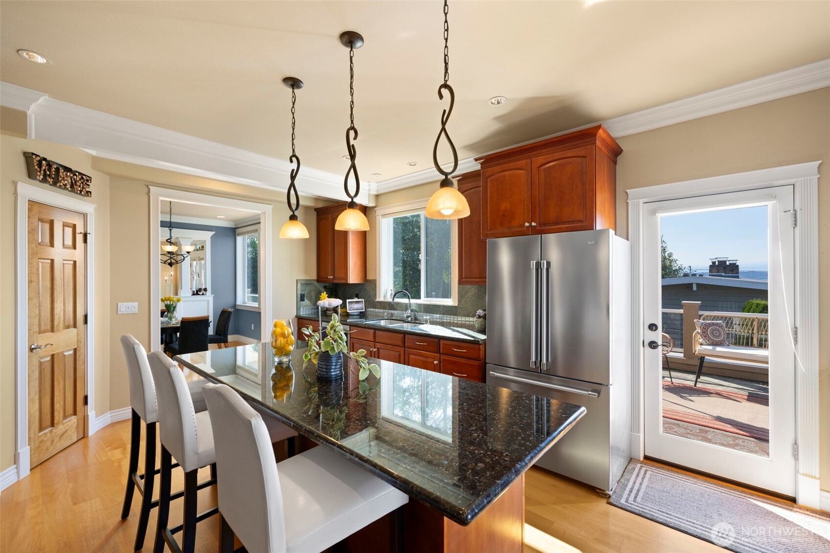 816 Walnut Street , Edmonds, WA 98020