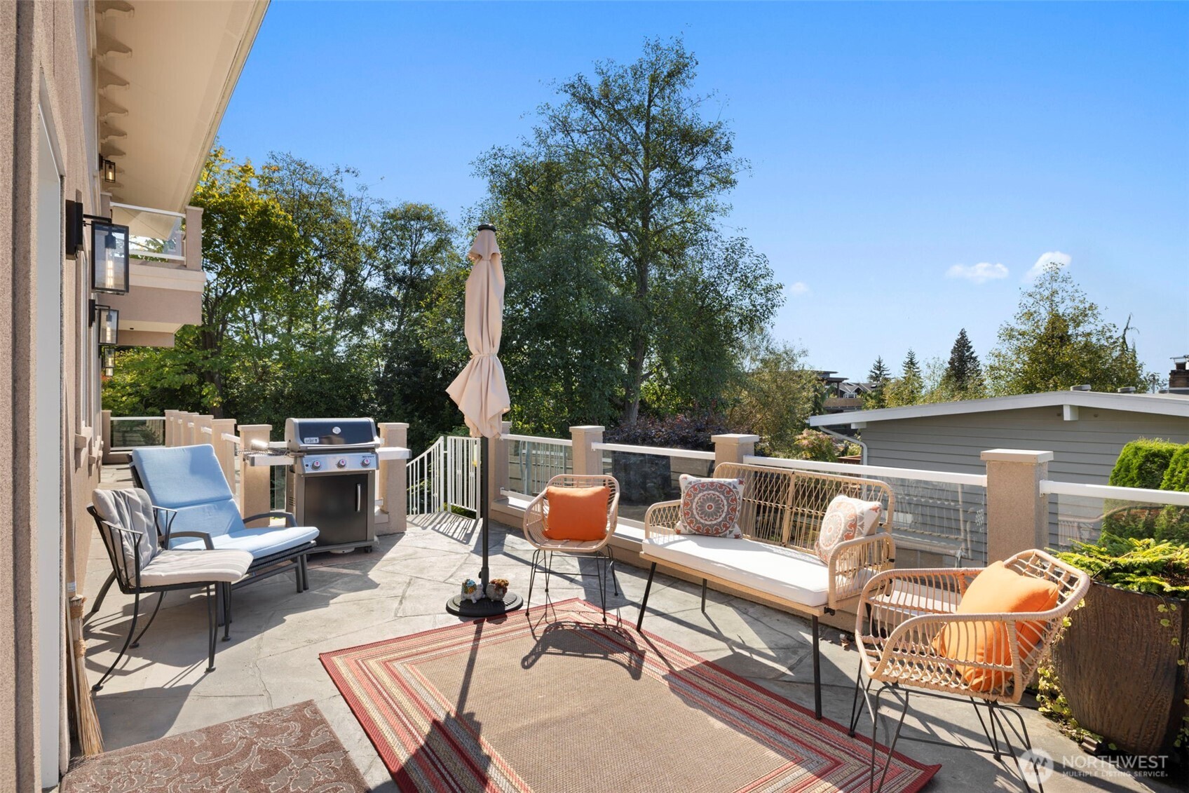 816 Walnut Street , Edmonds, WA 98020