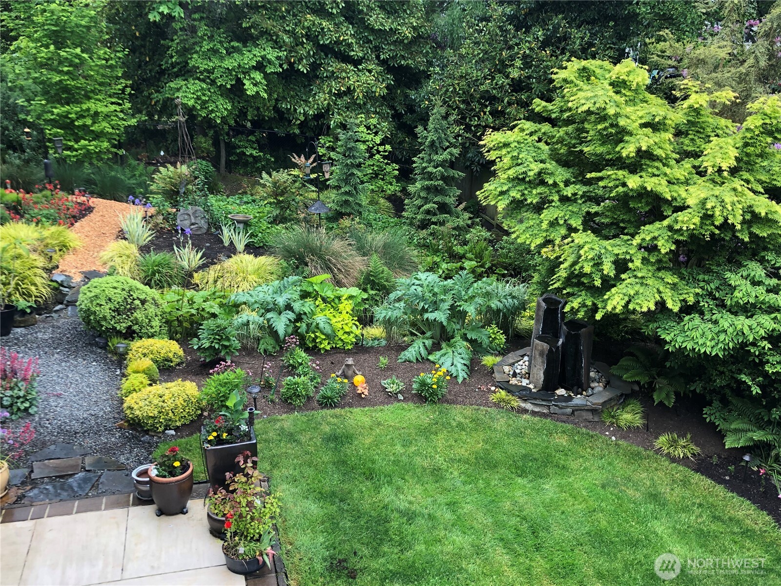 816 Walnut Street , Edmonds, WA 98020