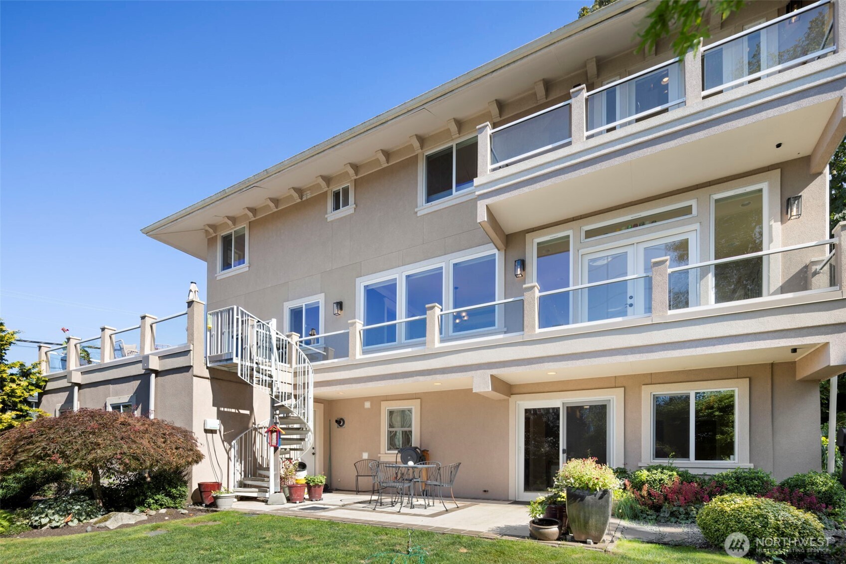 816 Walnut Street , Edmonds, WA 98020