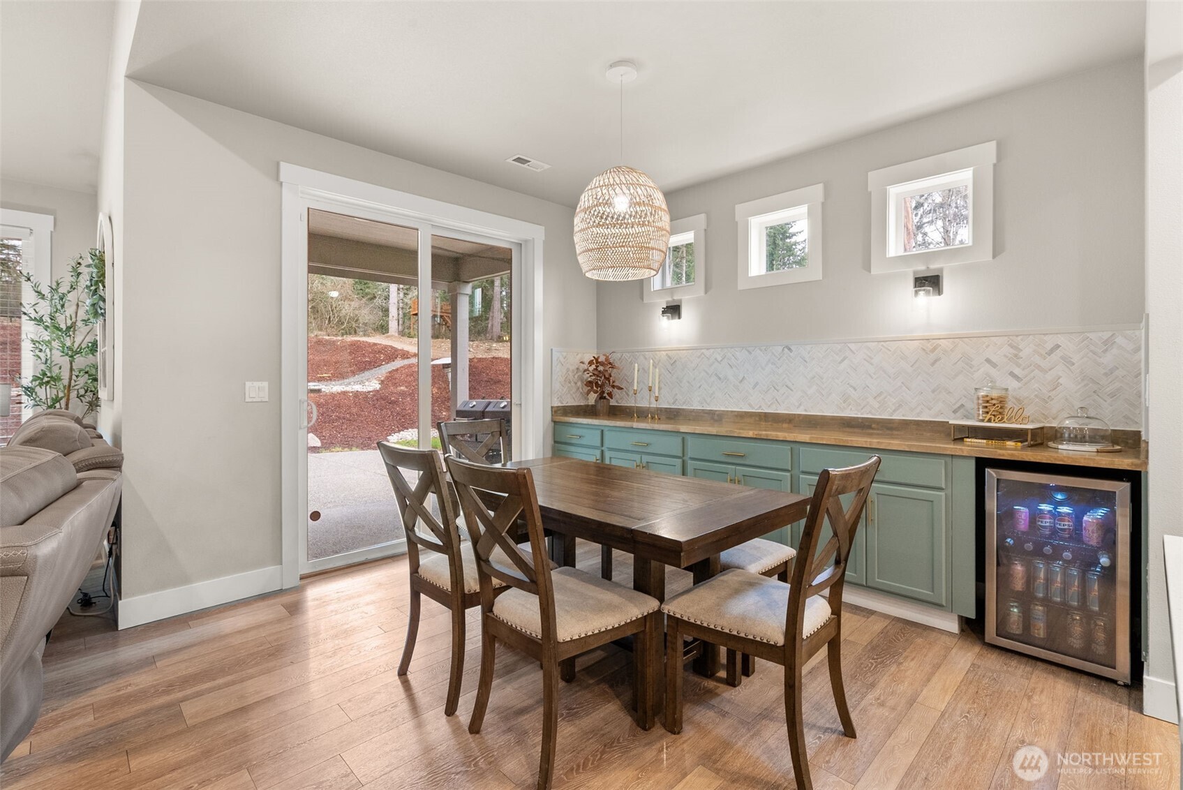 812 Tiedeman Road NW, Lakebay, WA 98349