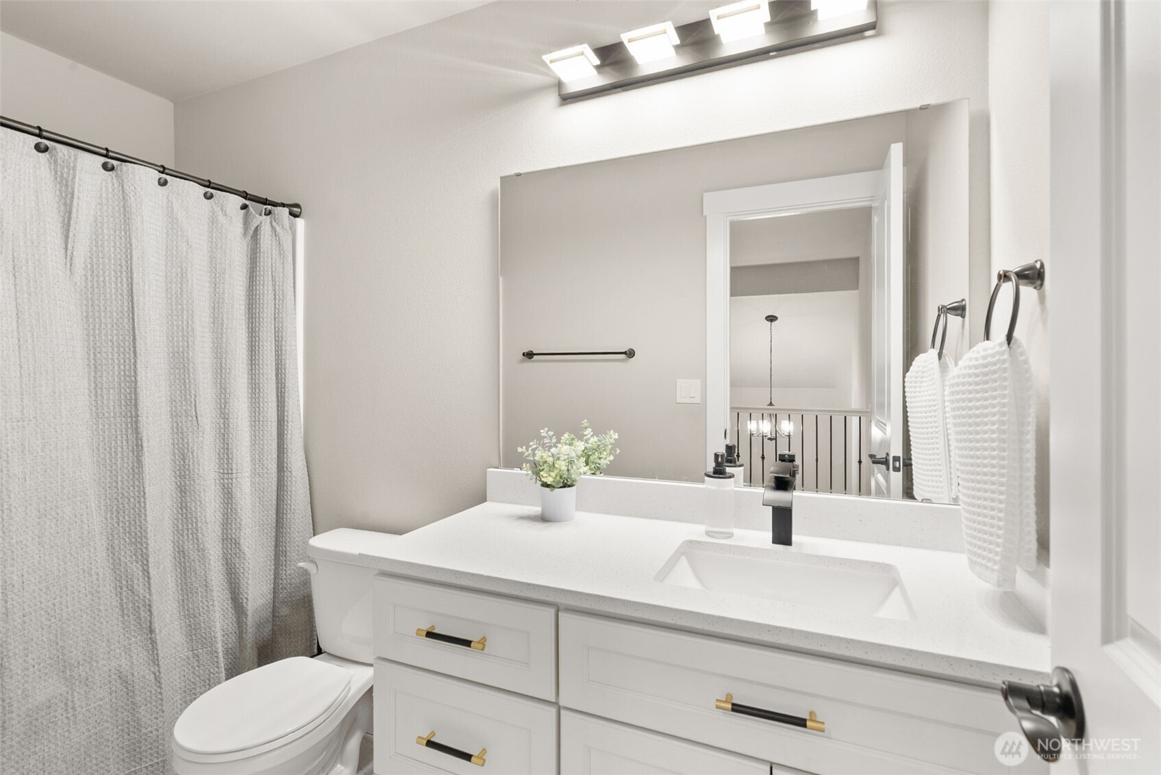 812 Tiedeman Road NW, Lakebay, WA 98349