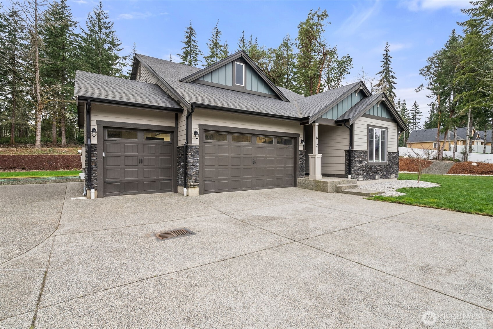 812 Tiedeman Road NW, Lakebay, WA 98349