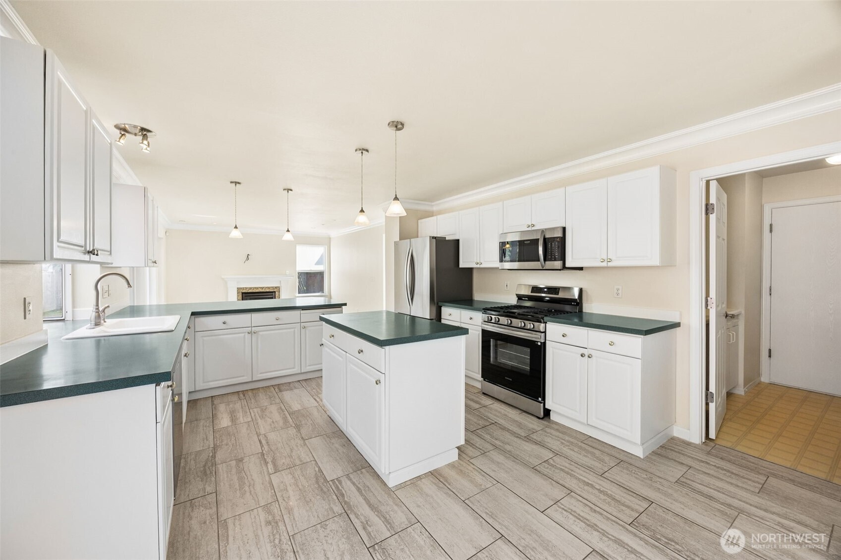 3424 Lynn Ct NE , Lacey, WA 98516