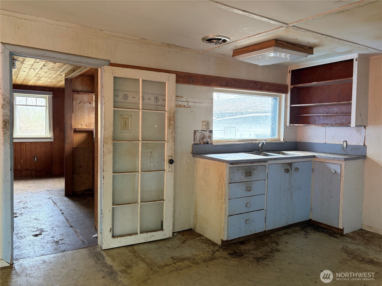 131 Muncie Avenue , Quilcene, WA 98376