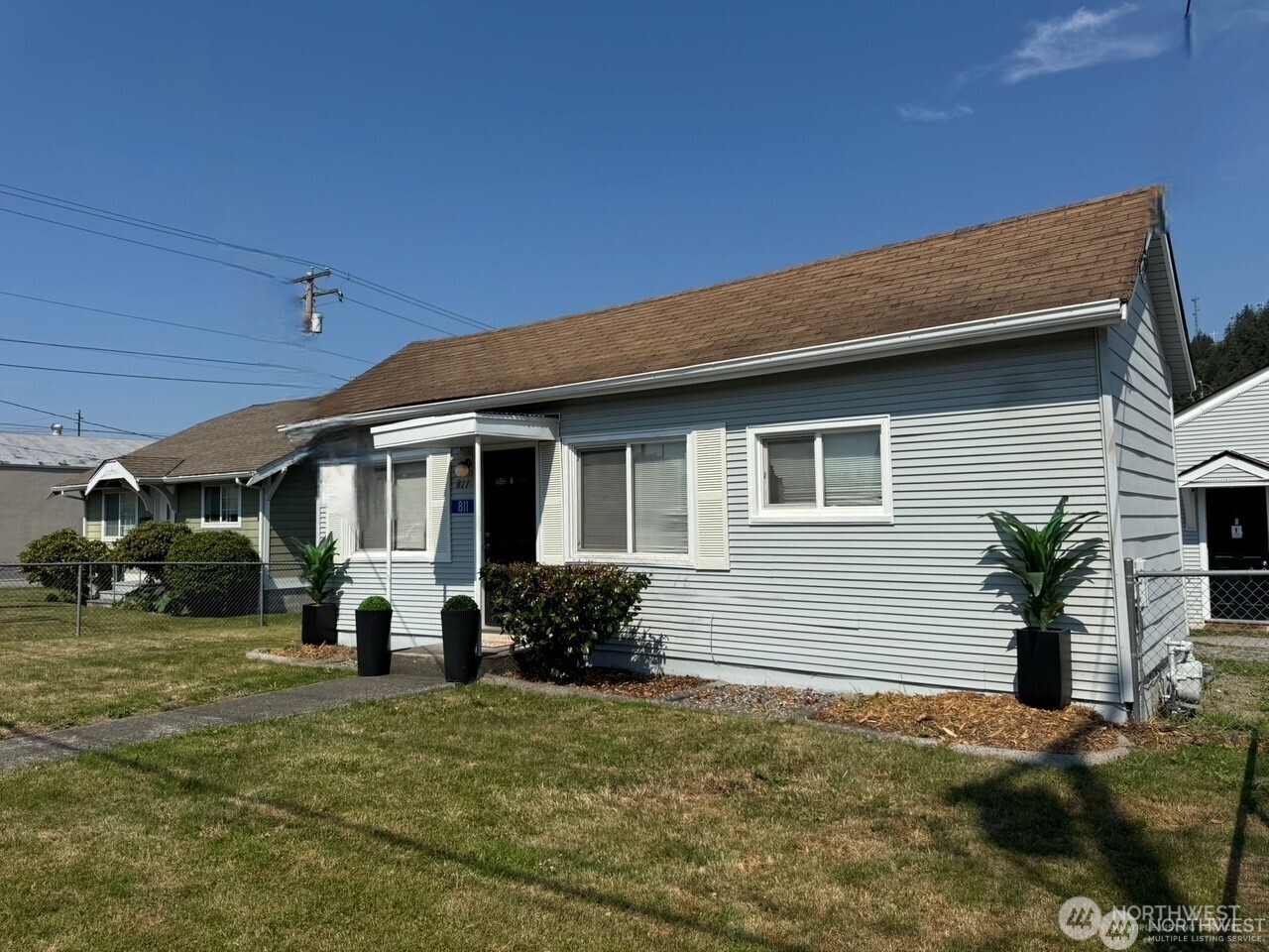 811 & 813 E Fairhaven Avenue , Burlington, WA 98233