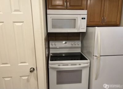 811 & 813 E Fairhaven Avenue , Burlington, WA 98233 - Photo 12