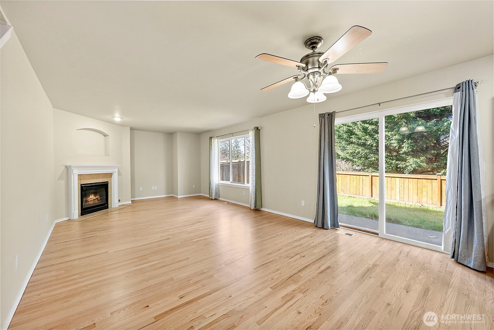 12823 166th Street Ct E, Puyallup, WA 98374