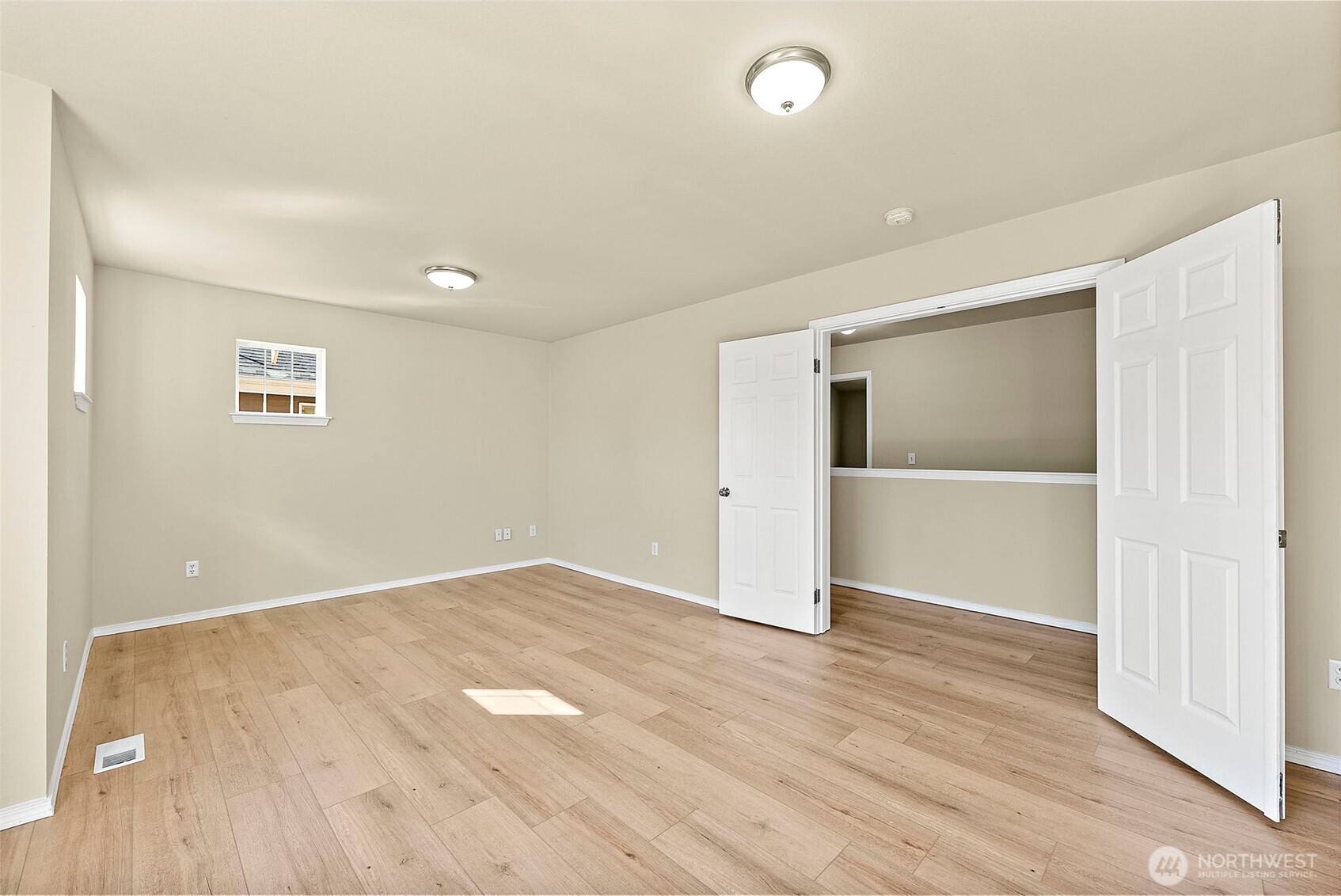 12823 166th Street Ct E, Puyallup, WA 98374