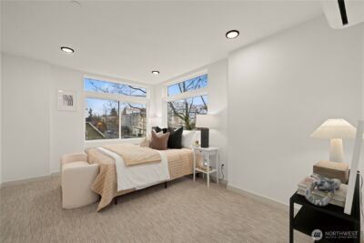 7011 9th Avenue NE, Seattle, WA 98115 - Photo 18