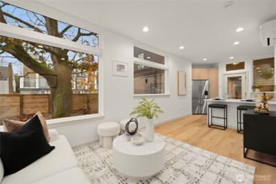 7011 9th Avenue NE, Seattle, WA 98115 - Photo 5