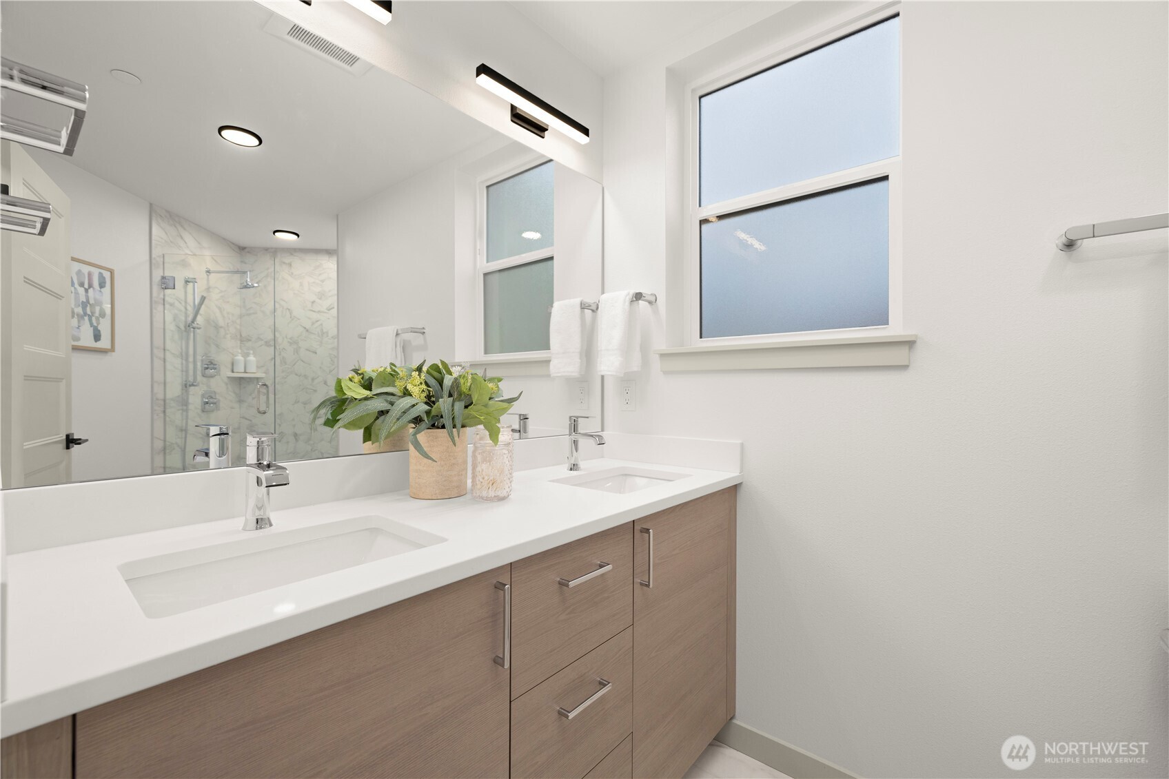 7011 9th Avenue NE, Seattle, WA 98115