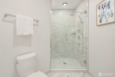 7011 9th Avenue NE, Seattle, WA 98115 - Photo 20