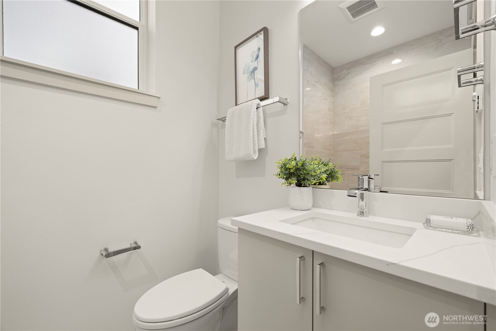 7011 9th Avenue NE, Seattle, WA 98115