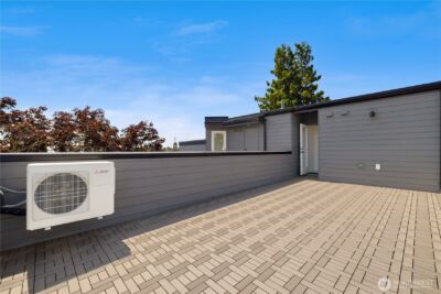 7011 9th Avenue NE, Seattle, WA 98115 - Photo 30