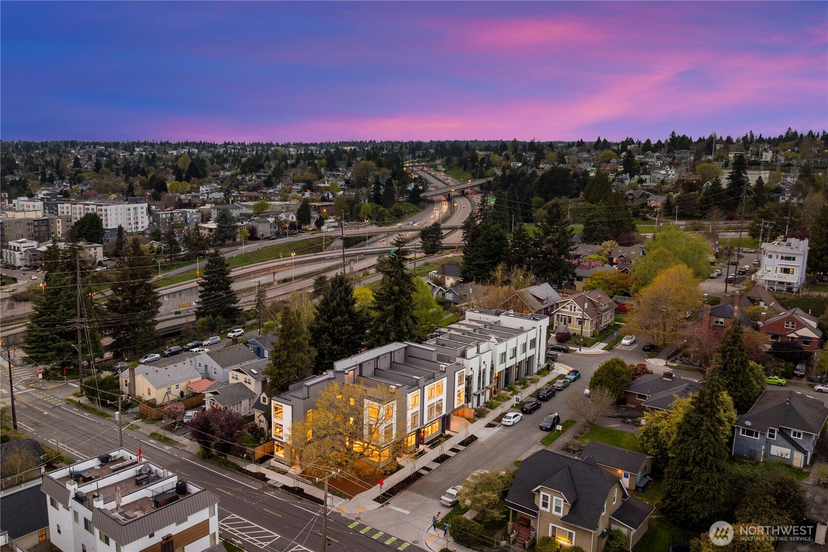 7011 9th Avenue NE, Seattle, WA 98115