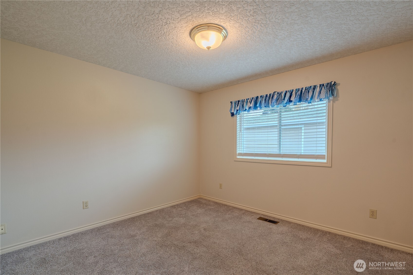 1420 NW 136th Street , Vancouver, WA 98685