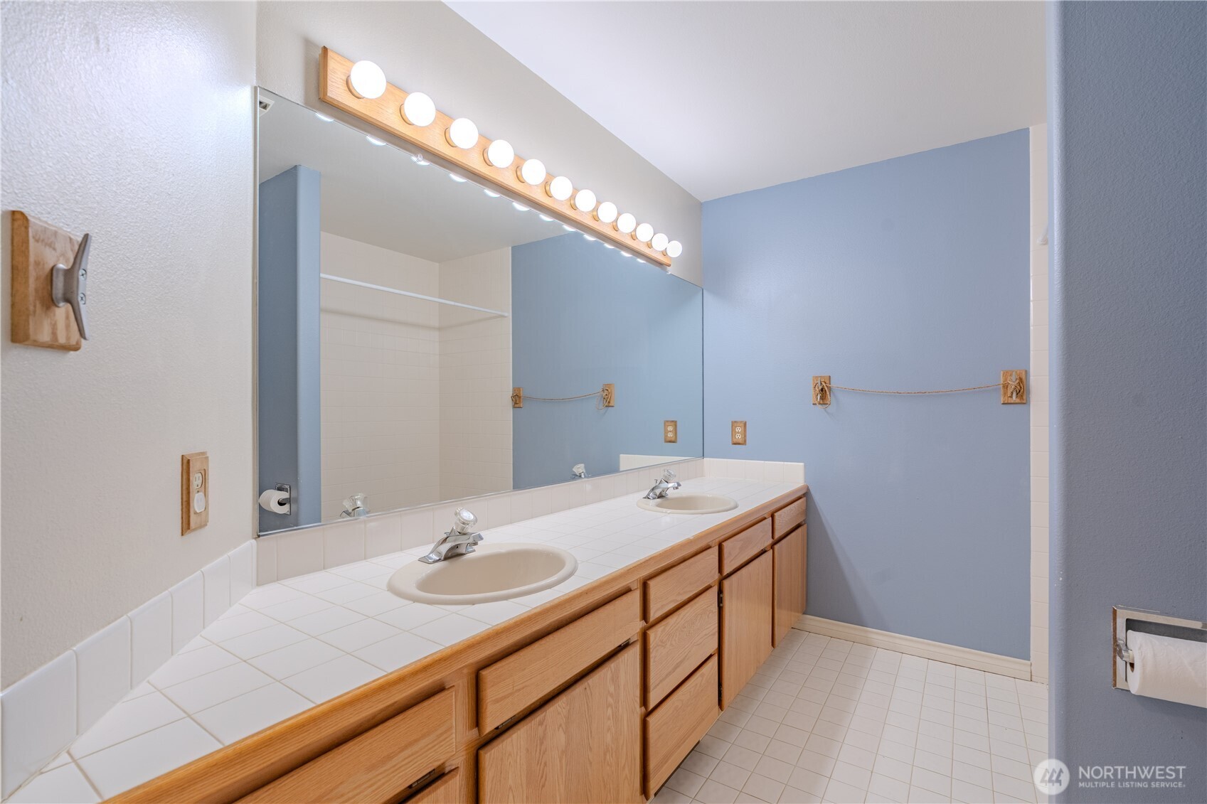 1420 NW 136th Street , Vancouver, WA 98685