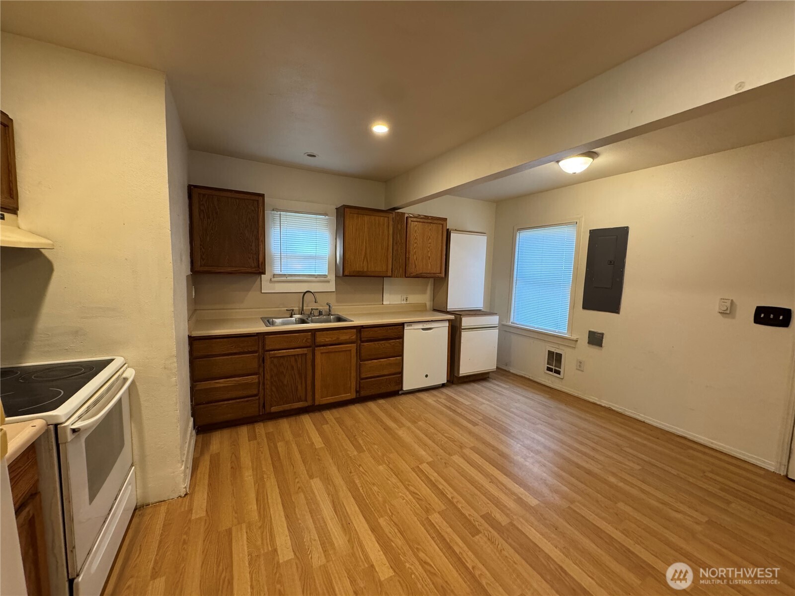 3614 S M Street , Tacoma, WA 98418
