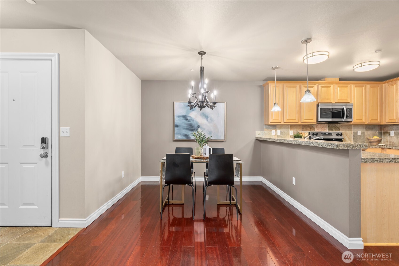 11306 124th Avenue NE #302, Kirkland, WA 98177