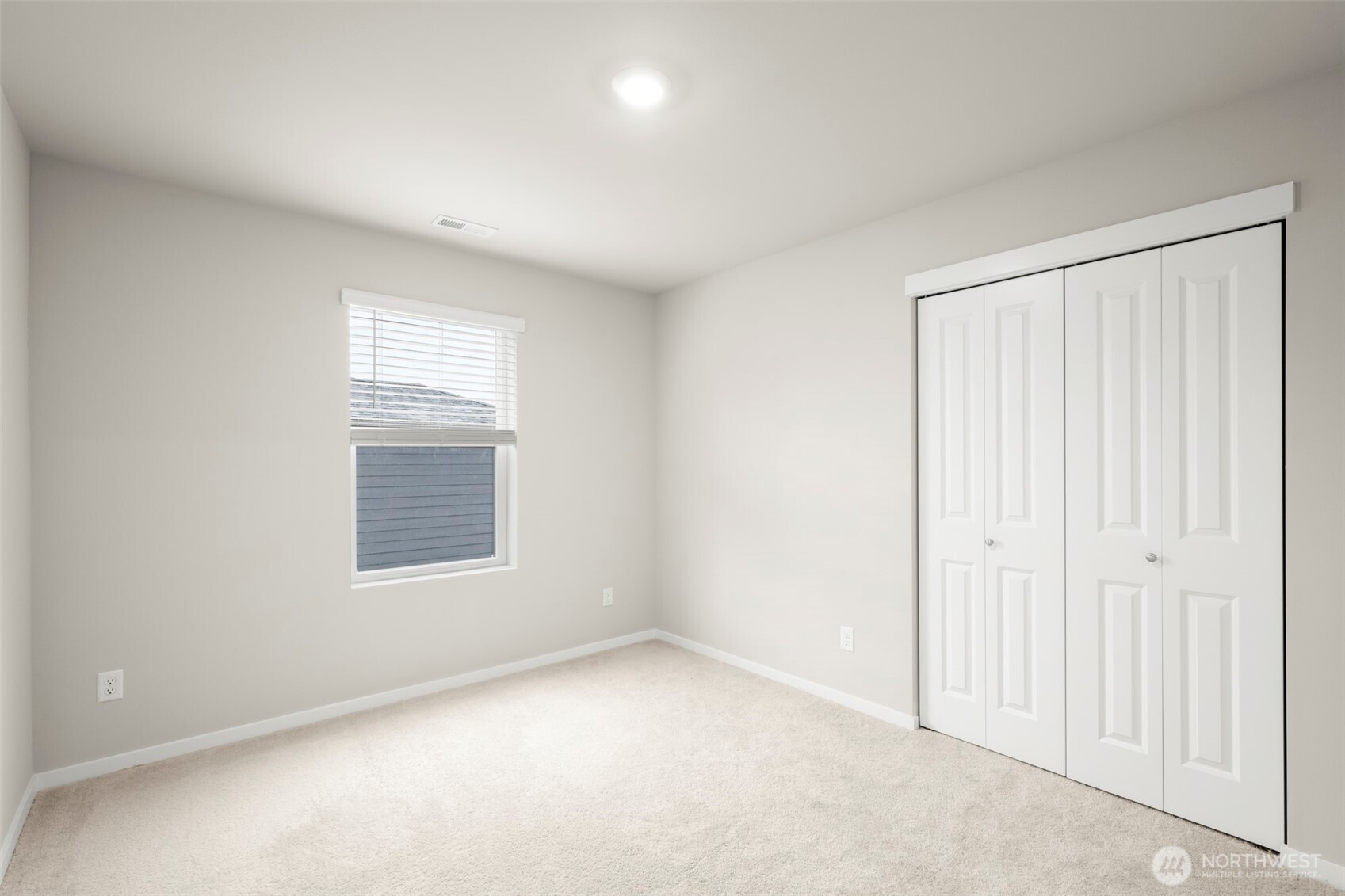 731 NE Cabot Lane , Bremerton, WA 98311