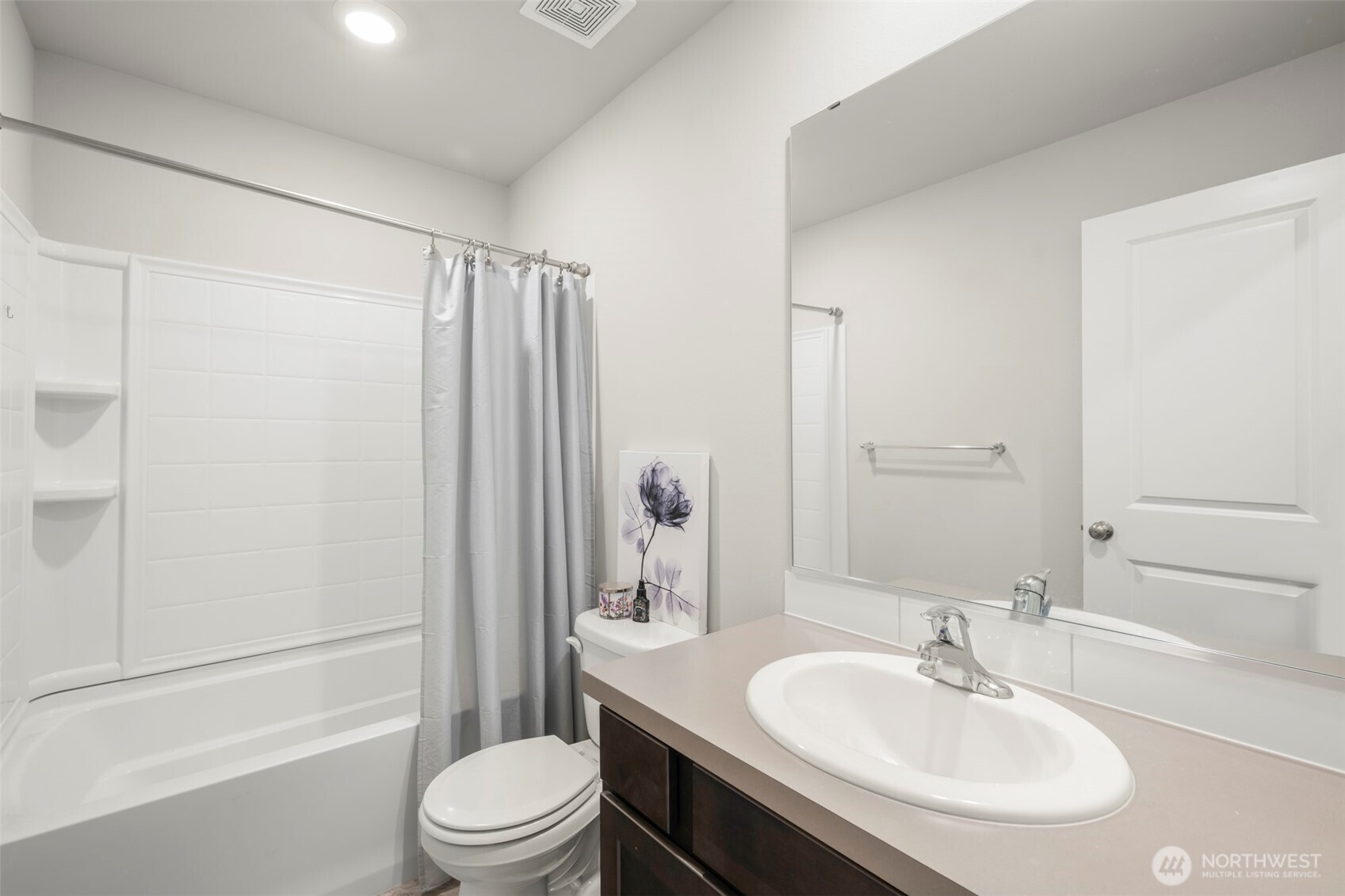 731 NE Cabot Lane , Bremerton, WA 98311