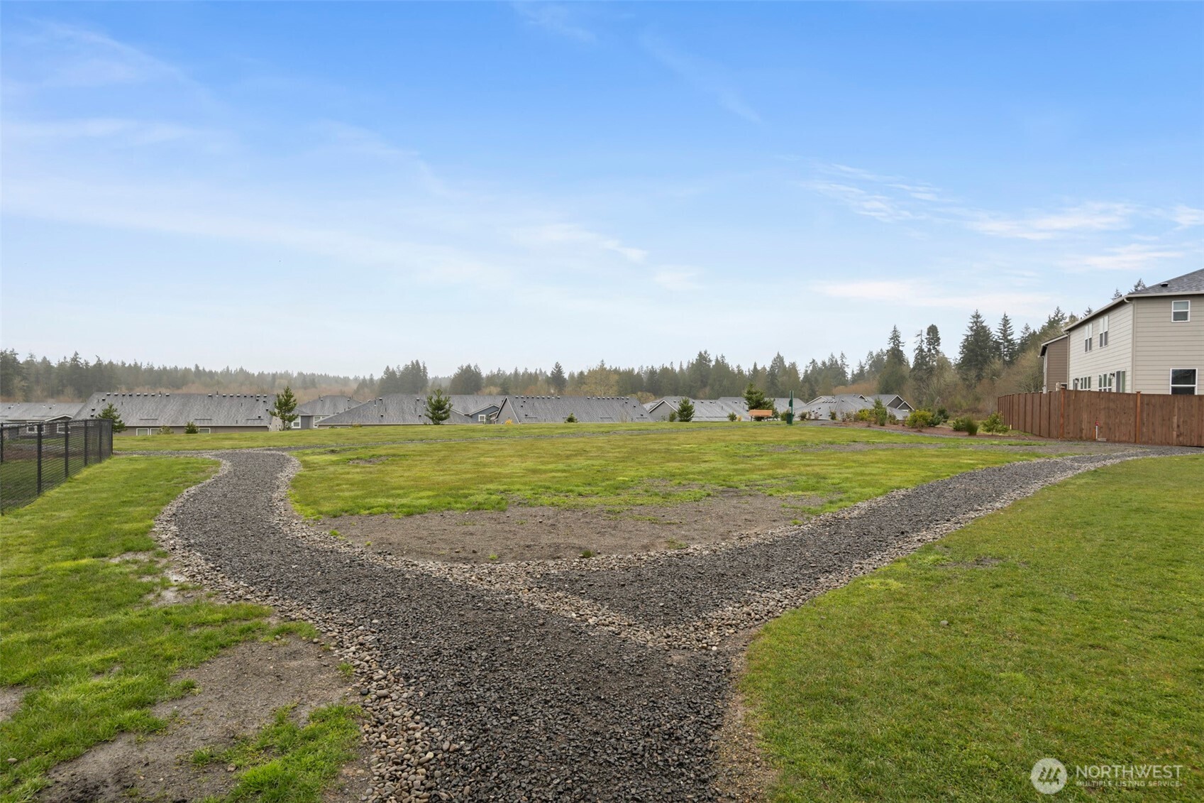 731 NE Cabot Lane , Bremerton, WA 98311