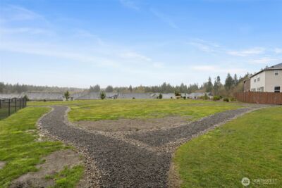 731 NE Cabot Lane , Bremerton, WA 98311 - Photo 23