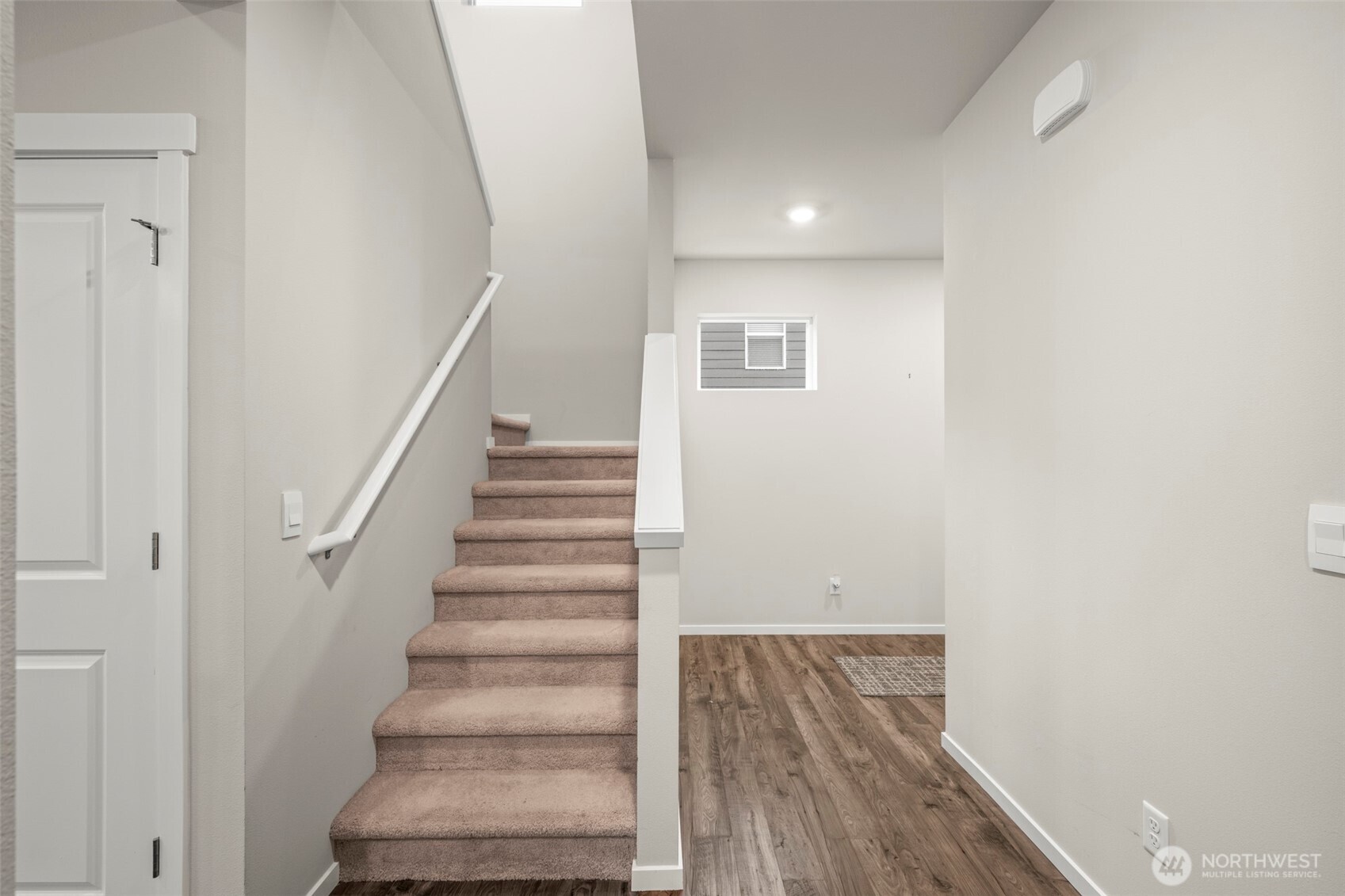 731 NE Cabot Lane , Bremerton, WA 98311