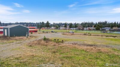 309 Binghampton Street SE, Rainier, WA 98576 - Photo 2